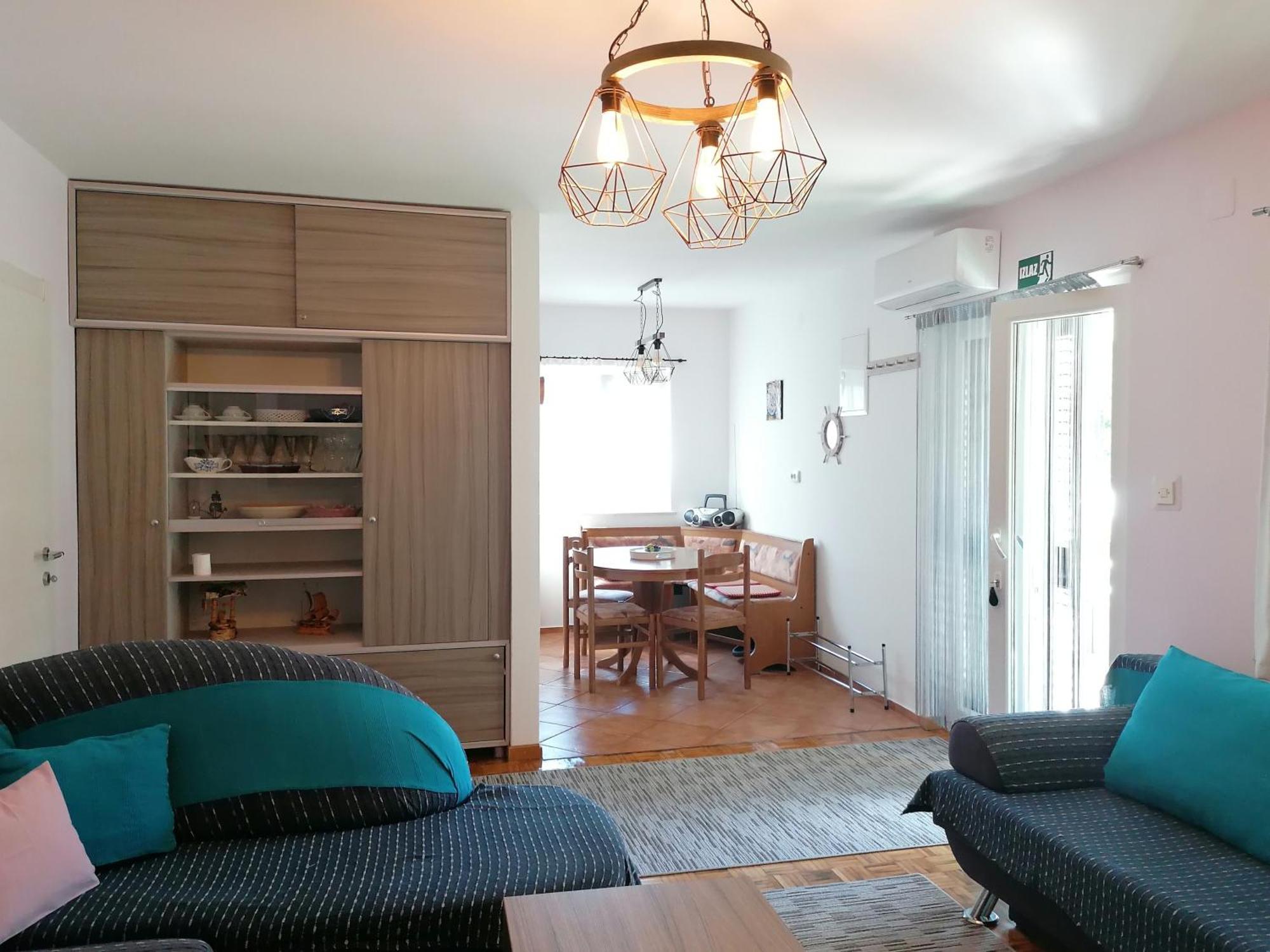 Apartment Apartments With A Parking Space Njivice, Krk - 5320 Njivice